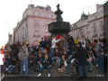 London, Piccadilly Circus, 10/2008 (95649 octets)
