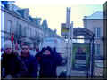 Chinon, quartier St-Lazare, manifestation du LP , 01/2007 (77975 octets)