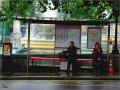bus-shelter_bench-london_07/2009 (359646 octets)