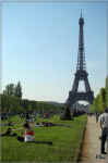 champ-de-mars_tour-eiffel_04/2011 (95430 octets)