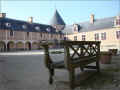 banc-chateau-chamerolles_45_03/2011 (384479 octets)