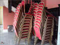 dublin_chaises rouges-empilées_imma_03/2010 (406499 octets)