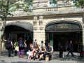 banc_paris-champs-elysees_04/2011 (415174 octets)